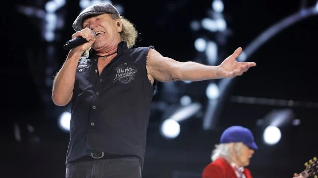 AC/DC sets one-day ticket sales record in Australia