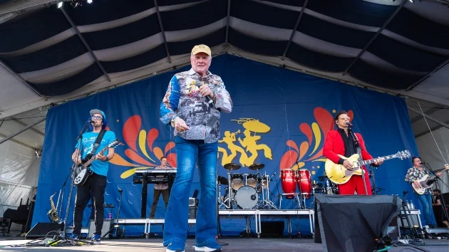 The Beach Boys to perform on A Capitol Fourth; return to the Billboard 200 top 40