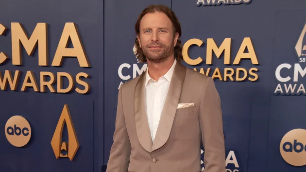 Dierks Bentley brings you Broken Branches bourbon