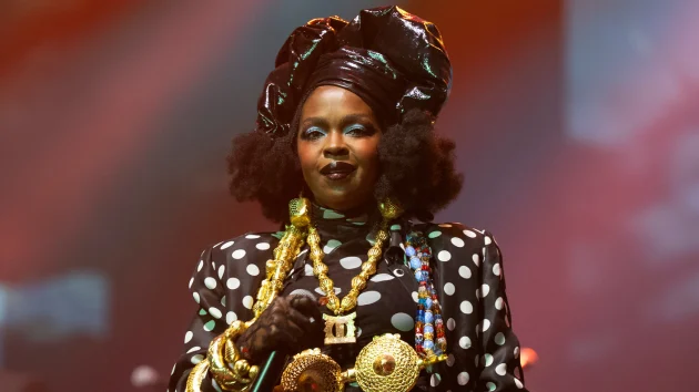 Lauryn Hill performs to largely empty stadium at ‘Essence’ Festival of Culture