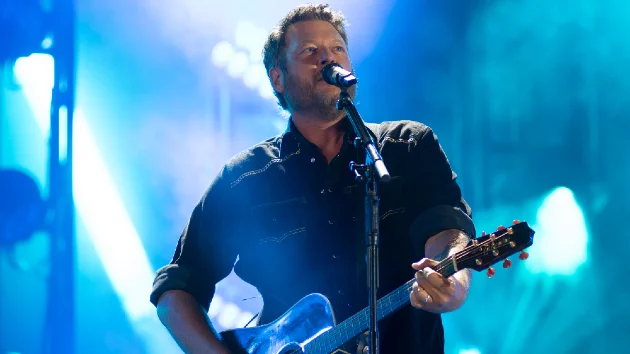 How the resurgence of vinyl led Blake Shelton to call his album ‘For Recreational Use Only’