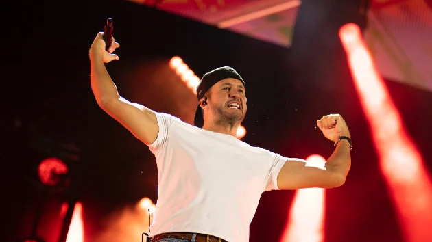 If you’ve dreamed of vacationing in Mexico with Luke Bryan, it’s time to buy your ticket
