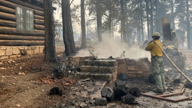 Wildfire destroys historic Grand Canyon Lodge, North Rim closes for the season