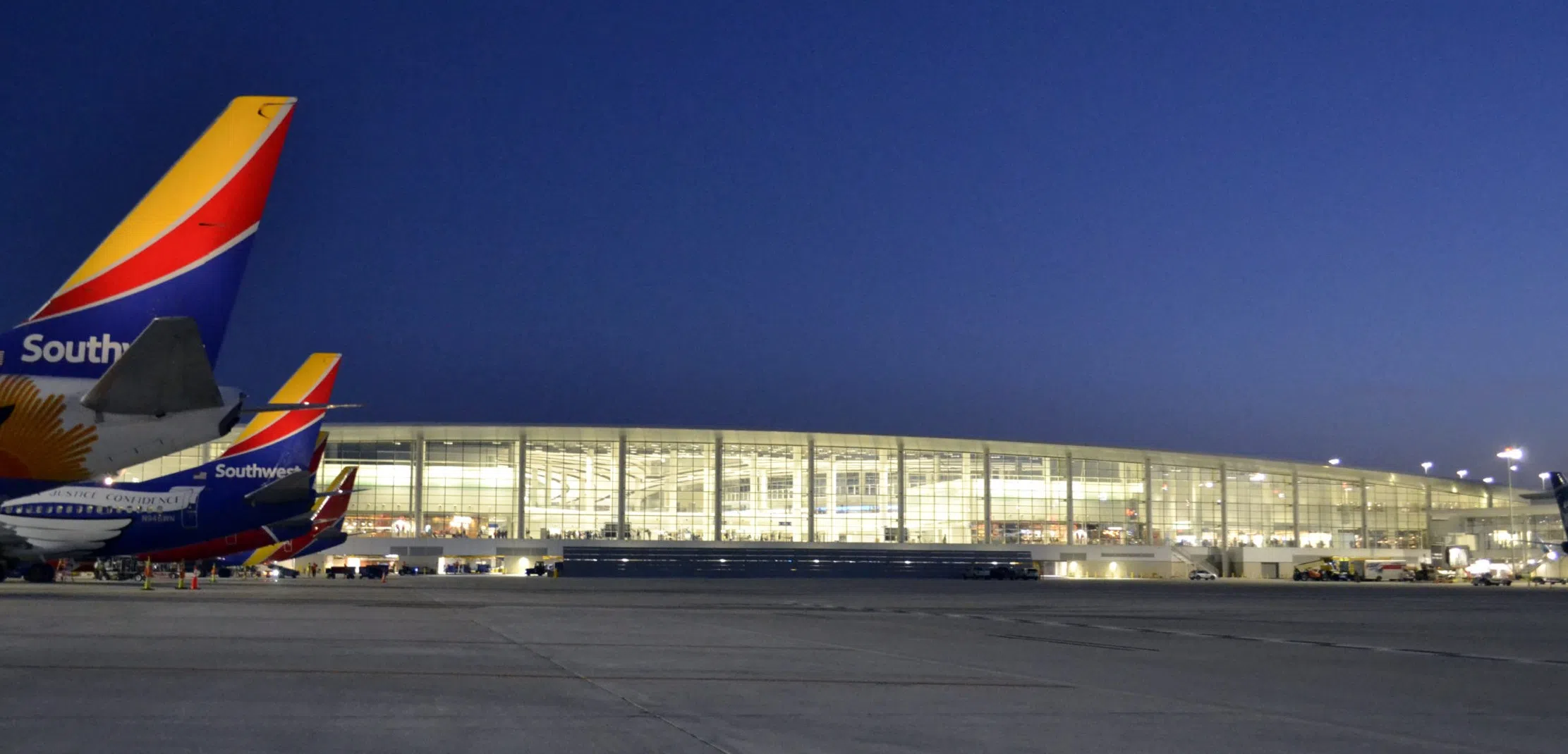 Louis Armstrong New Orleans International Airport begins plans for a second terminal, to be completed by 2031