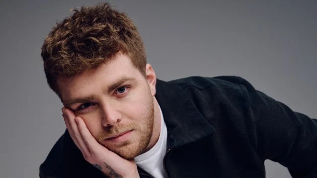 Another ‘Ordinary’ day: Alex Warren still on top, ‘Kpop Demon Hunters’ comes in strong