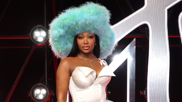 Summer Walker says she doesn’t like current R&B: ‘I’m just an old-school girl’