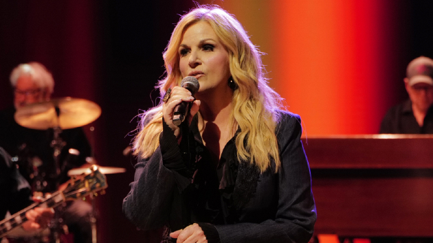 Trisha Yearwood’s ready to Rock for First Responders with Good Charlotte & The Fray