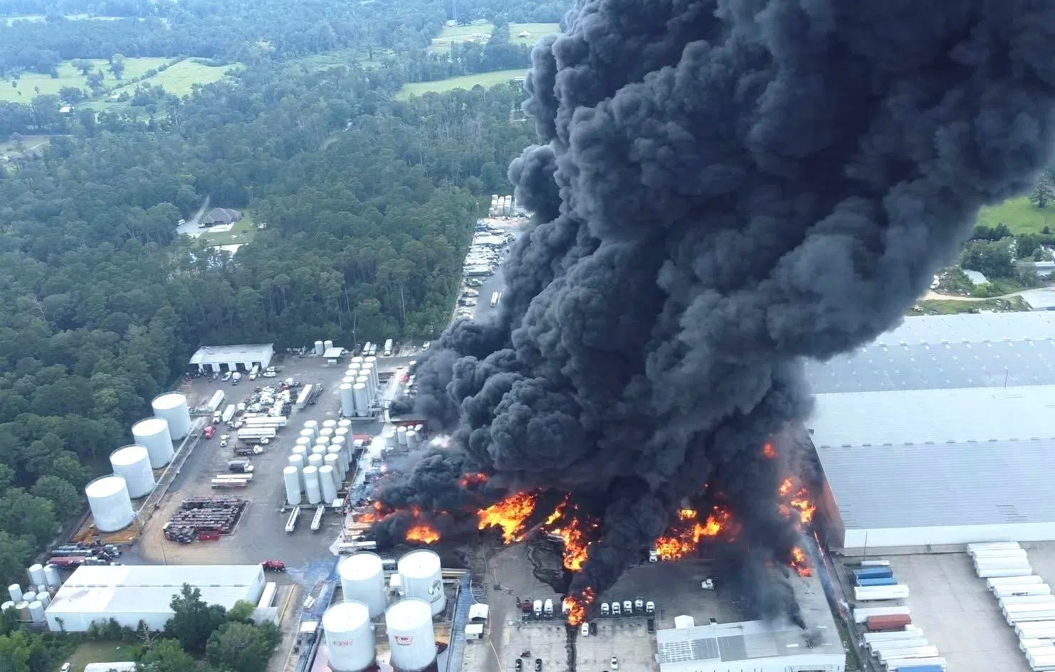 Roseland residents express frustration over lack of progress in cleanup effort, weeks after Smitty’s Supply explosion