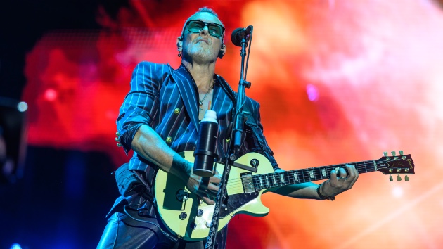 Vivian Campbell picks Freddie Mercury Tribute Concert as most memorable Def Leppard moment