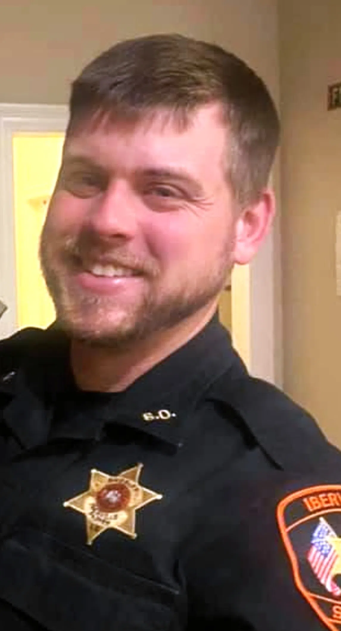 Iberville Parish Deputy killed, another critically wounded in courthouse shooting