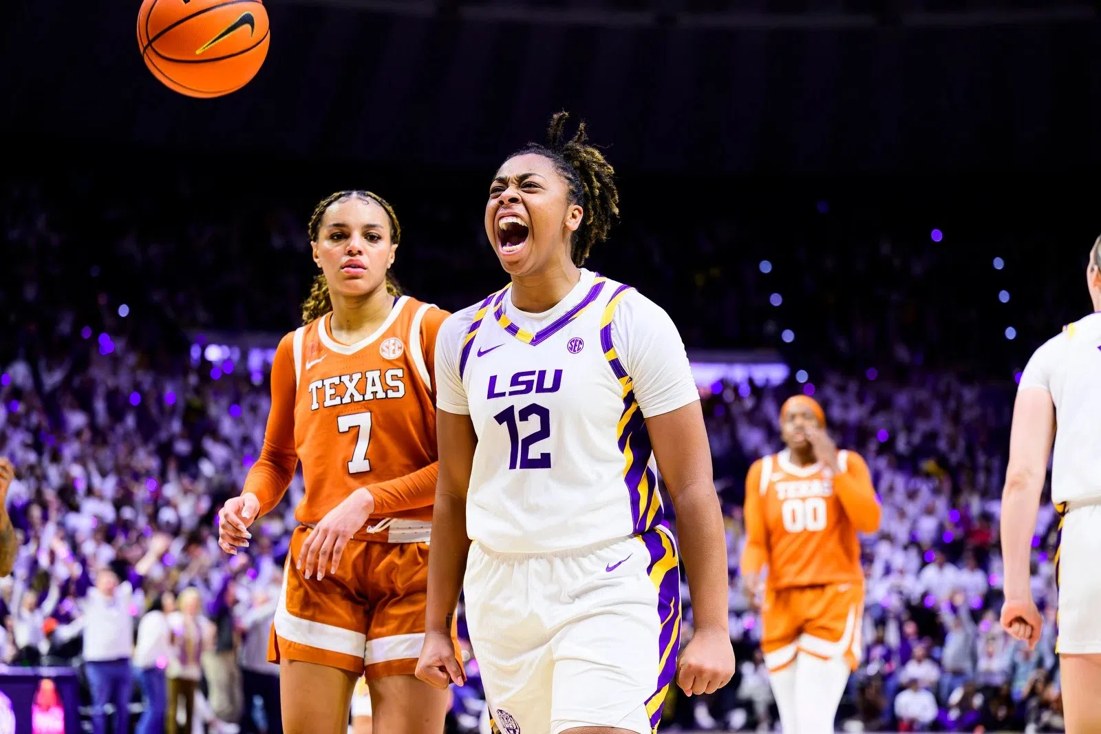 Women’s Basketball: LSU Lady Tigers take down No. 2 Texas, 70-65