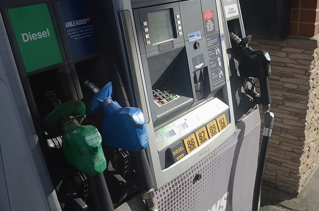 Average price of gasoline in Louisiana tops $4 a gallon for first time since 2022