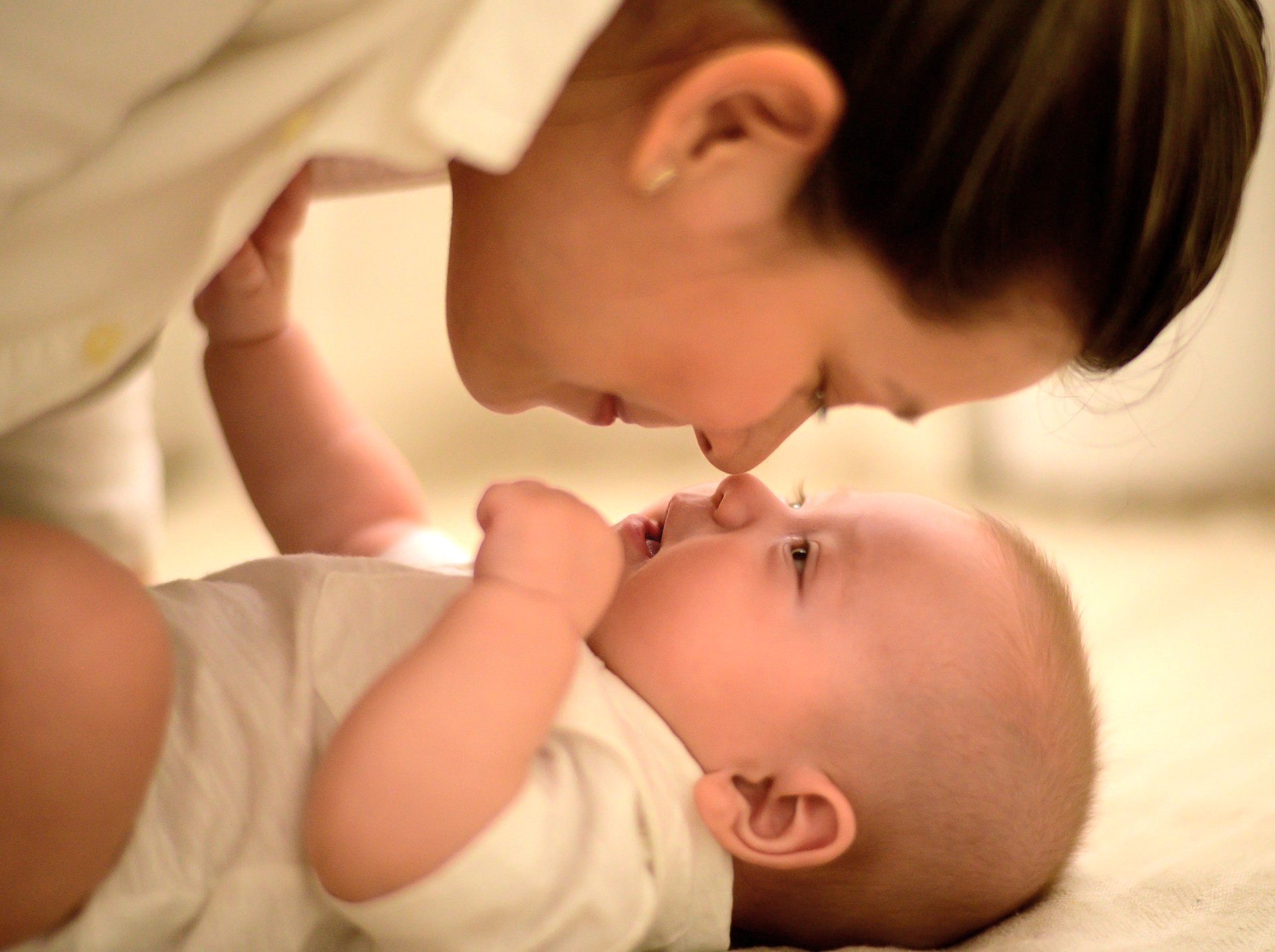 Legislation approving paid paternity leave for public school employees approved by Louisiana Senate, advances to House