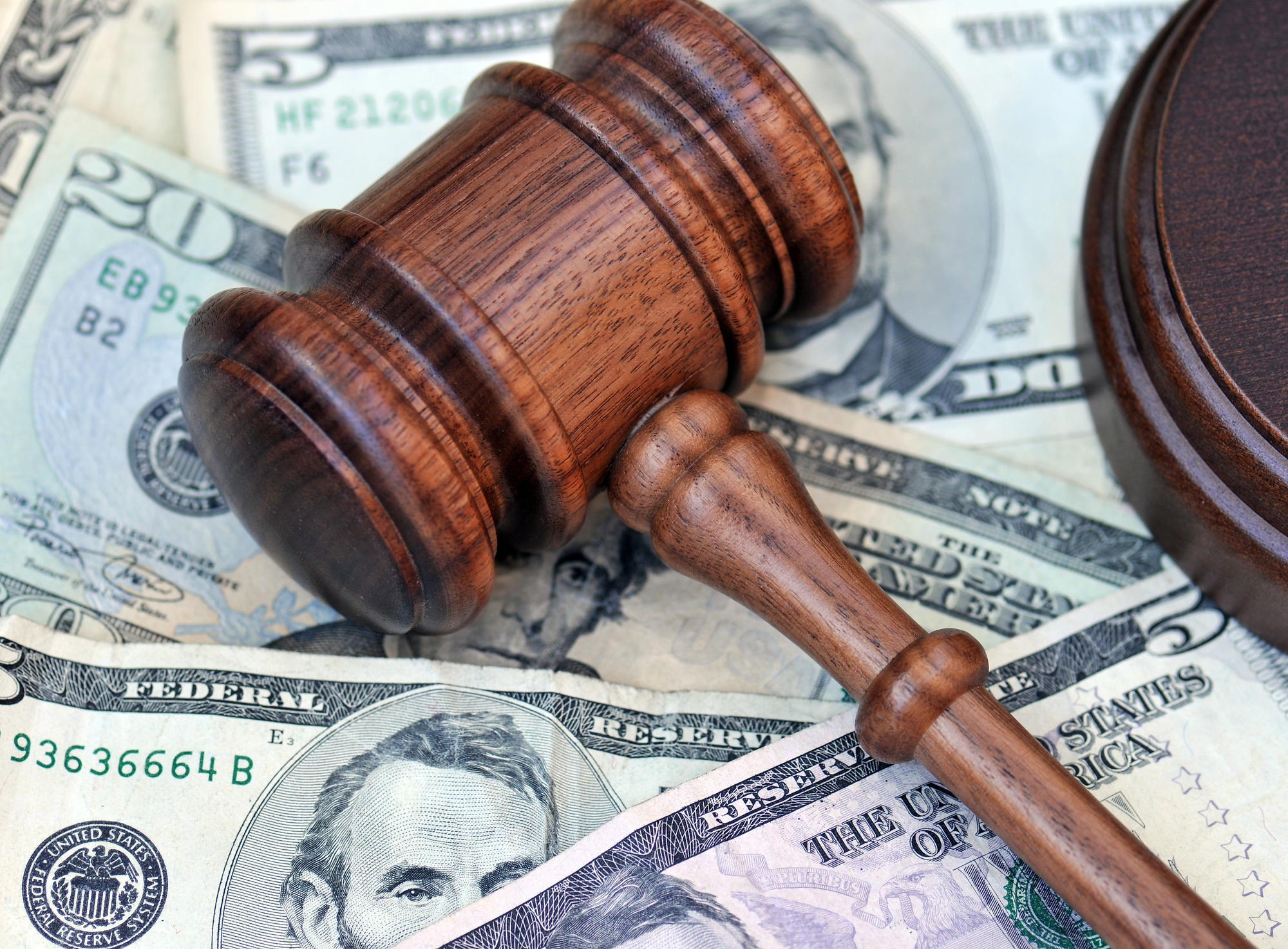 Landry’s teacher stipend plan to move forward after judge disqualifies law firm