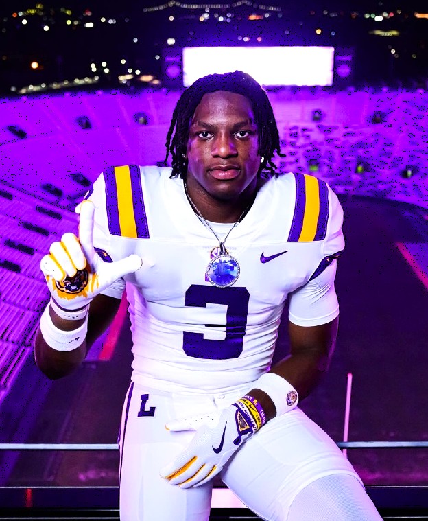 Franklin Parish High School four-star running back Trey Martin commits to LSU