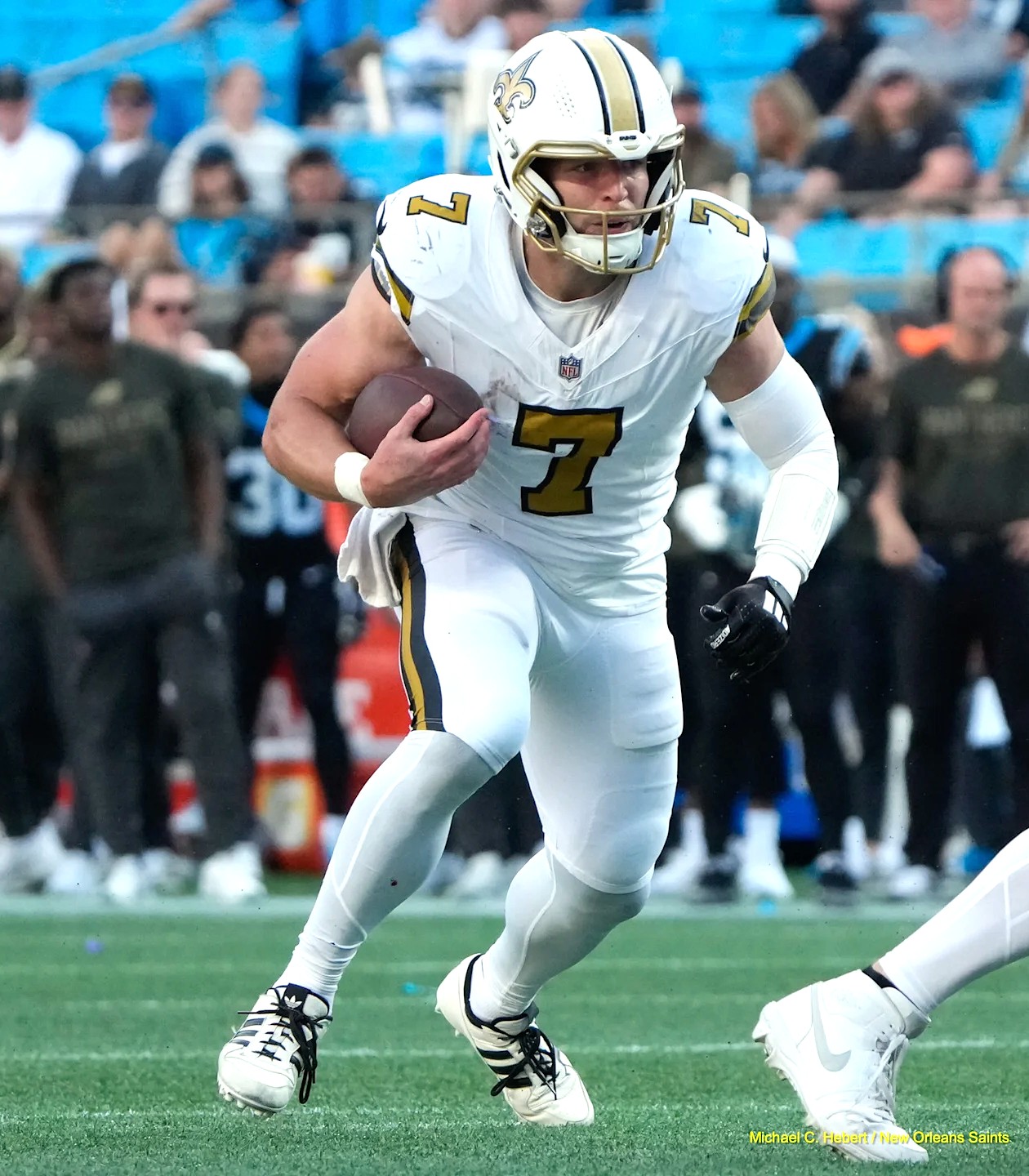 Saints Report: Taysom Hill announces departure, DT Bryan Bresee suffers “brutal” knee injury
